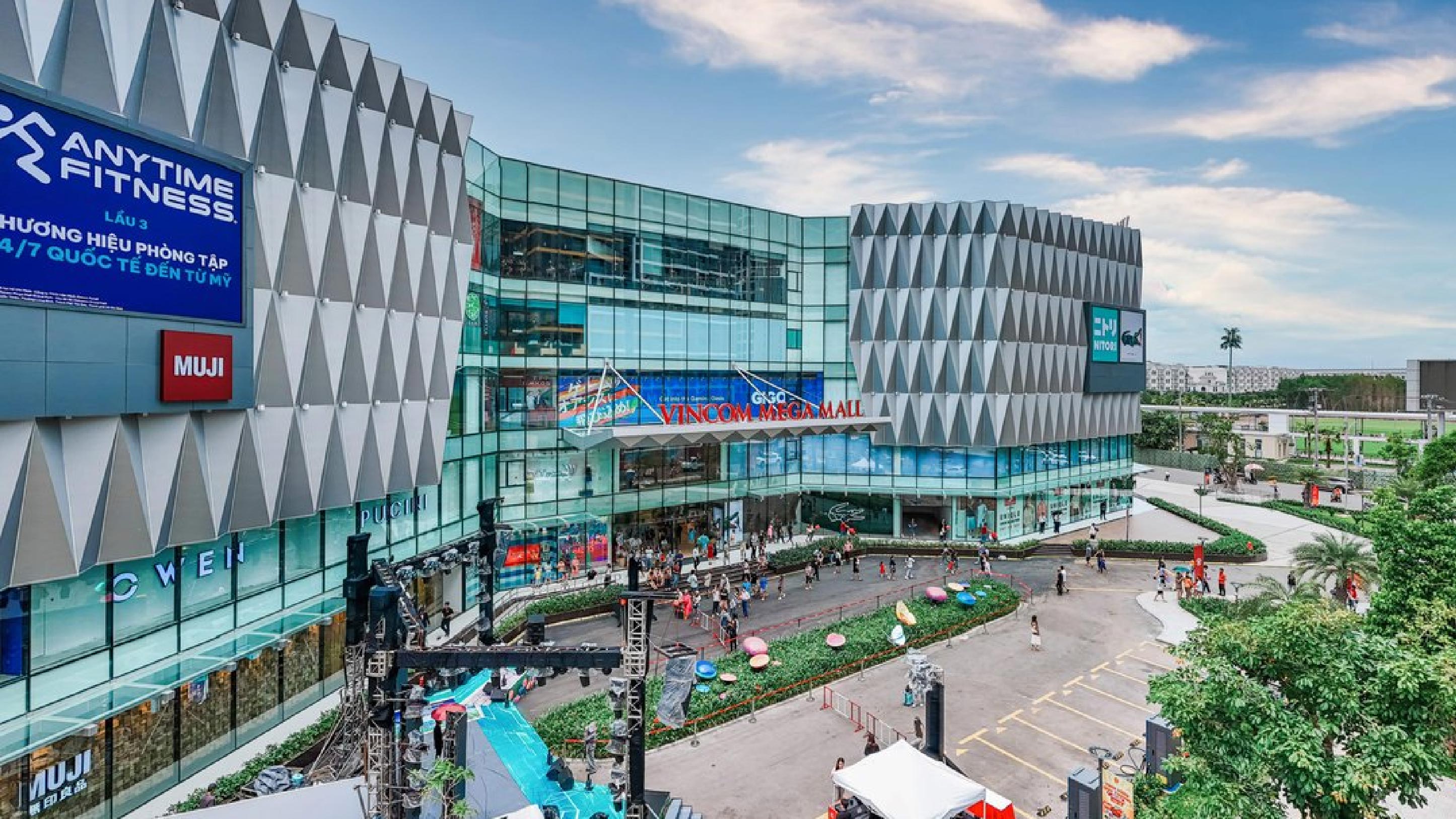 VINCOM MEGA MALL